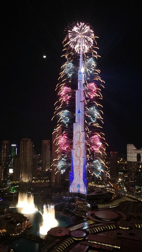 Burj Khalifa Fire Works Show 2023 Burj Khalifa New Year Fireworks, Burj Khalifa New Year, Burj Khalifa Fireworks, Fire Works, New Year 2023, Burj Khalifa, Fireworks, Happy New, Dubai