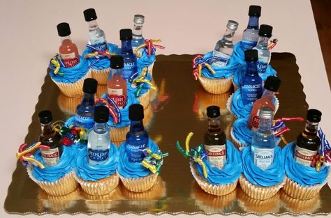 21st Bday Cupcake Ideas, 21st Birthday Cupcakes For Guys, 21st Birthday Cupcake Ideas, Cupcakes For 21st Birthday, 21st Cupcake Ideas, 21 Birthday Cupcakes Ideas, Hangover Cake, 21st Birthday Boy, 21st Bday Cake