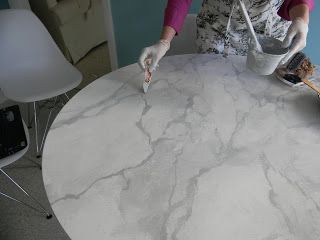 GORGEOUS SHINY THINGS: How To Happy Hour- Faux Carrara Marble Countertop Update, Faux Marble Paint, Faux Marble Countertop, Marble Paint, Roman House, Danika Herrick, House Redo, Epoxy Countertop, Diy Marble