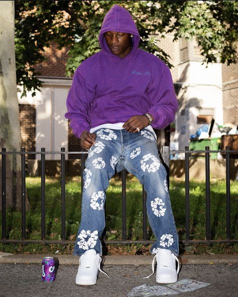 Purple Shoes Outfit, Black Street Fashion, Chris Brown Outfits, Hoodie Outfit Men, Streetwear Fashion Men, Drip Fits, Streetwear Inspiration, Rapper Outfits, Drip Outfit Men