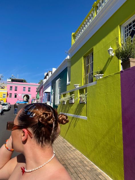 Summer hair inspo. Bo-Kaap, Cape Town, South Africa Cape Town South Africa Aesthetic, Finance Women, Cape Town South Africa, Holiday Places, Cape Town, Travel Life, Summer Hairstyles, South Africa, Cape