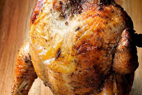 Roast Seasoning, Can Chicken Recipes, Can Chicken, Beer Can Chicken, Famous Daves, Canned Chicken, Classic Food, Chicken Recipe, Recipe Using