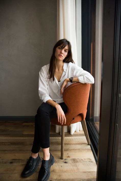 Charlotte_Cardin-13 Women Oxford Shoes Outfit Work, Black Oxfords Outfit, Oxford Shoes Outfit Work, Oxford Outfits Women, Black Oxford Shoes Outfit, Oxford Shoes Outfit Women's, Women Oxford Shoes Outfit, Charlotte Cardin, Oxfords Outfit