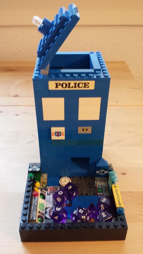 Lego Tardis Dice Tower #thetardis #the #tardis #awesome Lego Tardis, Lego Doctor Who, Lego Chess, Nerd Games, Doctor Who Fan Art, Horrible Histories, Lego Mocs, Lego Craft, Dice Tower