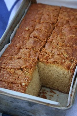 brown butter pound cake Butter Pound Cake, Savory Cakes, Kek Lapis, Loaf Cakes, Pound Cakes, Browned Butter, Urban Dictionary, Bundt Cakes, Just Cakes