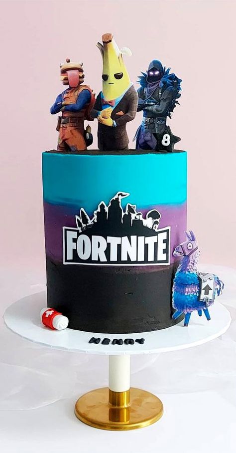 Fortnite Birthday Party Cake, Fortnite Cakes Ideas, Birthday Cake For 10 Year Boy, Fortnight Cakes For Boys, Fortnite Birthday Party Ideas Cake, Fortnite Birthday Cake Ideas, Fornite Party Ideas, Fortnite Cake For Boys, Game Cake Ideas