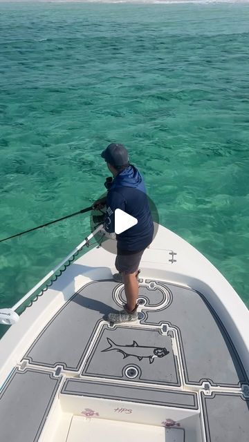 Capt. Lionel James on Instagram: "To This day I ain’t never seen anything like it   Check out my YouTube channel for more  videos. Link in bio - “ YouTube-Lionel James Fishing”  #fishing #uafish #fishinglife  #flyfishing #offshore #offshorefishing #inshorefishing #saltwater #saltwaterfishing #destinflorida #outdooors #destinfishing" Salt Water Fishing, Offshore Fishing, Fishing Videos, Destin Florida, Fishing Life, Saltwater Fishing, Salt And Water, My Youtube Channel, Fly Fishing