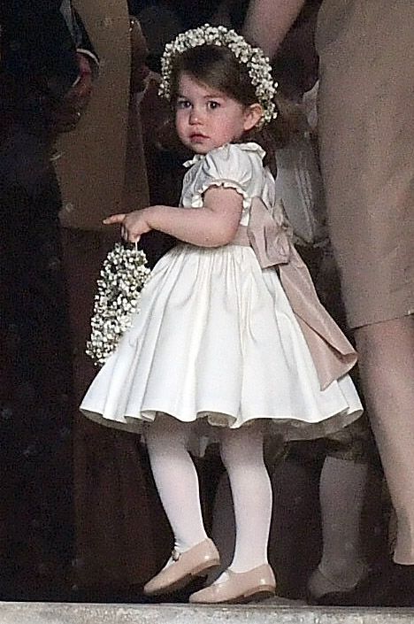 Prince George and Princess Charlotte as Ring Bearer and Flower Girl - George and Charlotte at Pippa Middleton's Wedding Pippas Wedding, Pippa Middleton Wedding, Princ Harry, Düşes Kate, Herzogin Von Cambridge, Princesa Charlotte, Prince William Et Kate, Princesa Real, Middleton Family