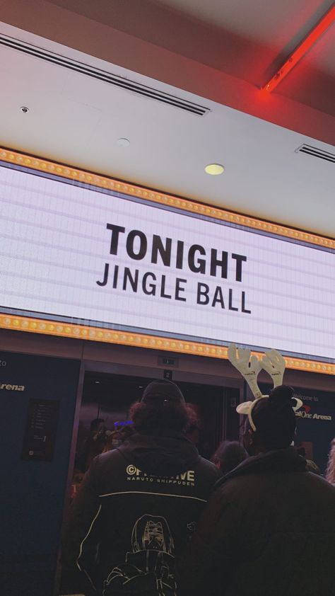 #xmas #jinglebells #concert Jingle Ball Concert, Ball Aesthetic, Tate Mcrae, Board Ideas, Jingle Bells, Vision Board, Concert, Collage, Pins