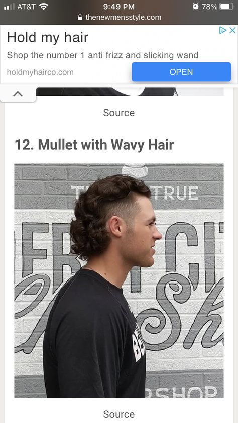 Mens Mullet Hairstyle, Mullet Wavy Hair, Mullet Taper, Men Mullet, Mens Mullet, New Men Hairstyles, Hair Types Men, Foto Retro, Tupac Photos