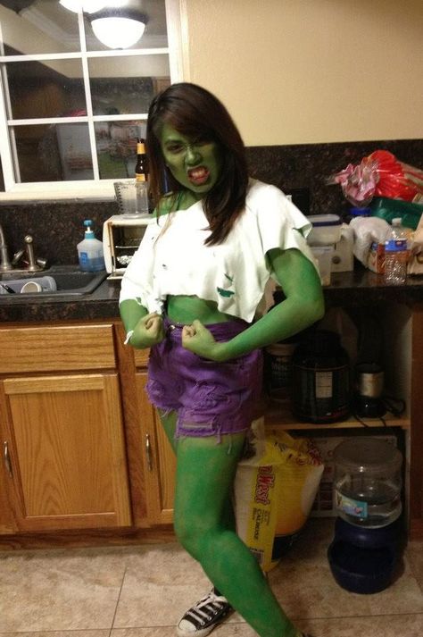 She Hulk Costume Diy, Hulk Costume For Women, She Hulk Costume, Hulk Halloween Costume, Incredible Hulk Costume, Female Hulk, Marvel Halloween, Modest Halloween Costumes, Marvel Halloween Costumes