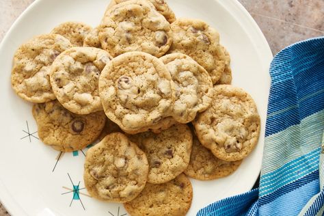 Greek Yogurt Chocolate Chip Cookies | Bake or Break Coffee Break Snacks, Greek Yogurt Cookies, Yogurt Cookies, Greek Yogurt Chocolate, Yogurt Chocolate, Chocolate Greek Yogurt, Dark Chocolate Chip Cookies, Baker By Nature, Classic Peanut Butter Cookies