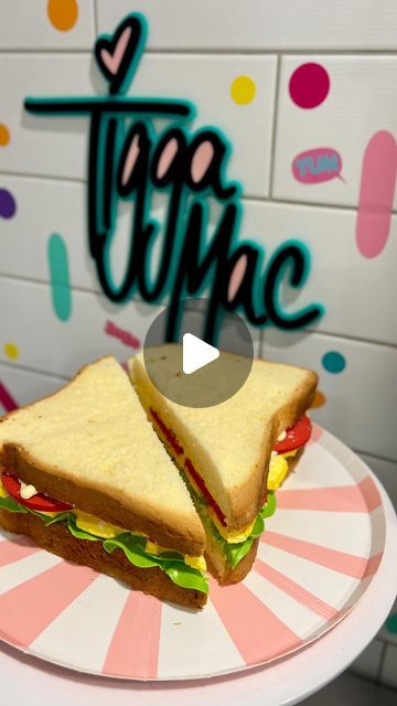 Tegan Maccormack on Instagram: "A SANDWICH, BUT IT’S CAKE! 🥪 

#tiggamac #okiedokie #cake #cakevideo #cakedecorating #caketutorial #sandwichcake #cakedecorator #cakedecorating" Cake Sandwich Ideas, Sandwich Cake Decoration, Tigga Mac, Cake Pucks, Cake Sandwich, S Cake, Sandwich Cake, Cake Videos, Cake Tutorial