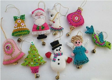 Kit 8865 Completed Vintage 1970 Bucilla Christmas Needlework kit Ornaments Bucilla Felt Ornaments, Vintage Bucilla Christmas, Retro Felt Ornaments, Vintage Felt Ornaments, Vintage Ornaments Diy, Vintage Felt Christmas Ornaments, Diy Vintage Christmas Ornaments, Christmas Needlework, Diy Felt Christmas Ornaments