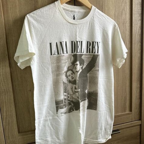 Lana Del Rey T-shirt from Urban Outiftters, Lana Del Rey tee Lana Del Rey Graphic Tee, Lana Del Rey T Shirt, Fanfic Outfits, Lana Del Rey Shirt, Christmas Lists, Grafic Tees, Shopping Haul, Cold Outfits, Real Doll