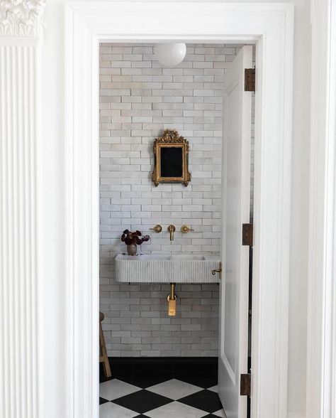 Vivir Design | We love that @gabriellemessina honored the old world character of her 1912 Georgian Revival home in this renovation of a historic home. So… | Instagram Classic Powder Room, Georgian Revival Homes, Minimal Bathroom Design, Tiny Powder Room, Georgian Revival, Wc Design, Parisian Interior, Powder Room Makeover, House Bathrooms