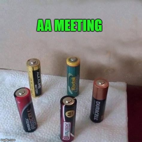 aa meeting Aa Meeting, Recovery Humor, Aa Meetings, Image Meme, Morning Humor, Top Funny, Dad Jokes, Funny Signs, You Funny