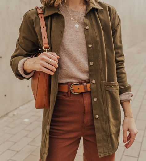 Olivia • LivvyLand (@livvylandblog) • Instagram photos and videos What To Wear With Green Pants Winter, Farm Casual Outfits, Crunchy Professional Outfits, Wildlife Biologist Outfit, Crunchy Business Casual, Body And Style Ellie Jean Style Roots, Outdoorsy Outfits Fall, Gen Z Workwear, Artsy Outfits For Women