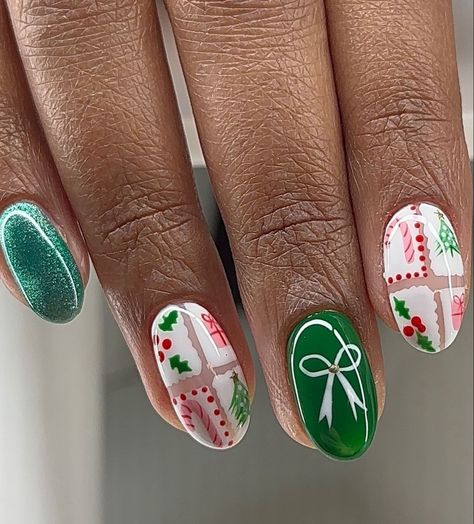 Winter Christmas Nails, Nail Designs Colors, Horror Nails, Festive Nails, Angel Nails, December Nails, November Nails, Cute Christmas Nails, Christmas Nails Easy