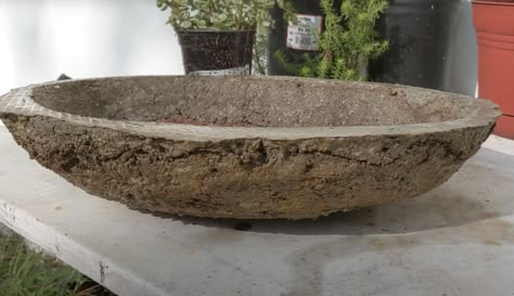 Hypertufa Molds, Hypertufa Pots, Hyper Tufa, Hypertufa Planters, Hypertufa Projects, Fine Gardening Magazine, Cement Projects, Concrete Diy Projects, Concrete Ideas