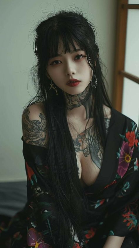 Yakuza Girl, Yakuza Tattoo, Geisha Tattoo, Tattoed Women, Inked Babes, Everything About You, Portrait Poses, Female Poses, 인물 사진