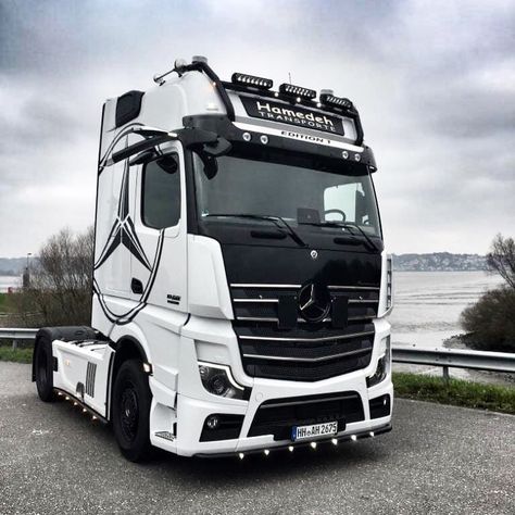 Benz Truck, Truck Life, Mercedes Actros, Mercedes Benz Maybach, Benz Cars, Mercedes Truck, Mercedes Benz Trucks, Trucking Life, Audi Rs6