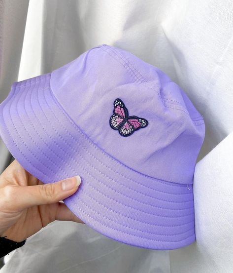 Bucket Hat Aesthetic, Butterfly Bucket Hat, Purple Bucket Hat, Cute Bucket Hats, Bucket Hat Outfit, Fluffy Bucket Hat, Butterfly Patch, Custom Bucket Hats, Bucket Hat Fashion