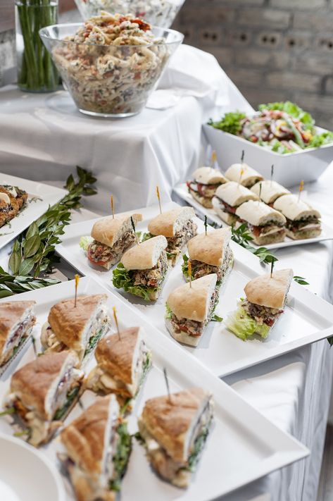 Why should you cater your next corporate event? Read up on our website to learn why! Autumn Appetizers, Fundraiser Food, Office Catering, Catering Table, Catering Food Displays, Lunch Catering, Catering Display, Corporate Catering, Catering Food