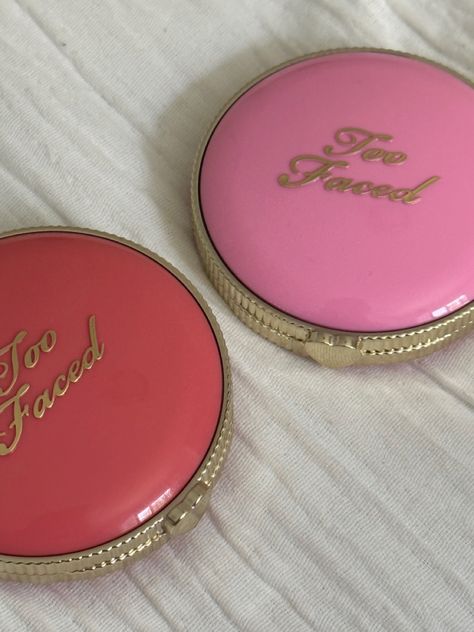 Too Faced Makeup Blush, Two Faced Blush, To Faced, Blush Aesthetic, Two Faced Makeup, Too Faced Blush, Products Aesthetic, Aesthetic Skincare, Ethereal Makeup