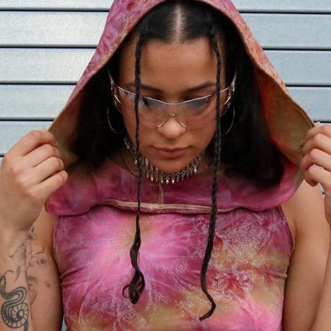 Mi Gente Clothing | Rave Fashion & Festival Outfits on Instagram: "🔮💫🪄💖 SPELLBOUND HOODED DRESS. @cosmickatie Oversized hood, sparkly tie dye, drawstring sides for a perfect fit. We only have a SMALL quantity in this fabric. 🧚🏽‍♀️ Drops October 10th, 7pm ET. ⭐️ Everything will be ready to wear. #festivaloutfit #raveoutfit #raveoutfits #festivalfashion #tiedye #technooutfit #ravestyle #tulumfashion #ibizastyle" Rave Outfits Modest, Modest Rave Outfits, Tulum Fashion, Techno Outfit, Rave Fits, Rave Style, Fashion Festival, Rave Fashion, Ibiza Fashion