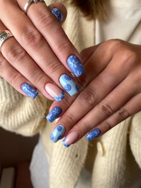 Blue nails. Funky nails. Smiley nails. Floral nails. Blue Funky Nails, Blue Retro Nails, Funky Blue Nails, Blue Nails Squiggle, Funky Blue Nails Short, Blue Floral Nails, Groovy Blue Nails, Smiley Nails, Nails Funky