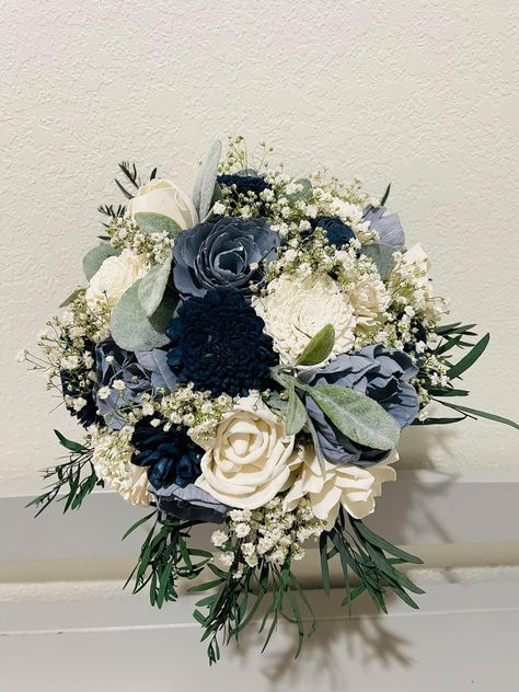 Minimalist Bridal Bouquet, Bridal Bouquet Ivory, Navy Blue Bouquet, Sunday Blues, Blue Wedding Centerpieces, Prom Bouquet, Large Bouquet, Flowers Bride, Wedding Aesthetics