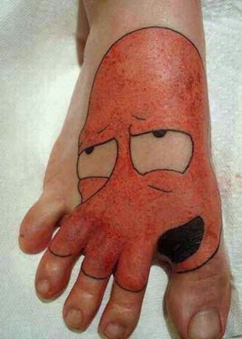 Dr Zoidberg Futurama Tattoo, Tattoo Memes, Tattoos Infinity, Clever Tattoos, Tattoo Fails, Just Ink, Incredible Tattoos, Weird Tattoos, Bad Tattoos