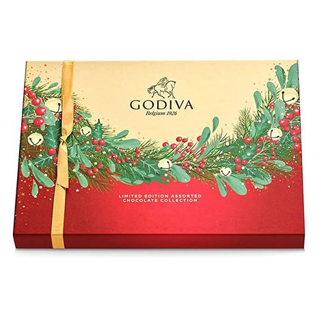 Amazon.com : Godiva Chocolatier Holiday 2022 Chocolate Gift Box - 36 Piece Assorted Gourmet Dark, Milk and White Chocolates, 1 Gift Box – Limited Edition Gift Set for Chocolate Lovers : Everything Else Limited Edition Packaging Design, Chocolate Box Packaging Design, Christmas Gift Box Design, Chocolate Box Packaging, Godiva Chocolatier, Holiday Chocolate, Holiday 2022, Holiday Box, Holiday Gift Box