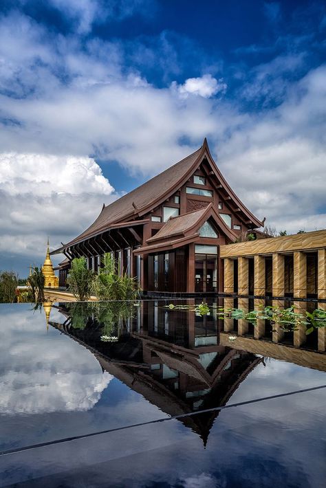 Wanda Vista Xishuangbanna Resort - Picture gallery #chinese #architecture #resort  https://www.pinterest.com/0bvuc9ca1gm03at/dj-methuselahpalooza/ Khmer Architecture, Thai Architecture, Architecture Unique, Contemporary Stairs, Resort Architecture, Thai House, Asian Architecture, Garden Wallpaper, Resort Design