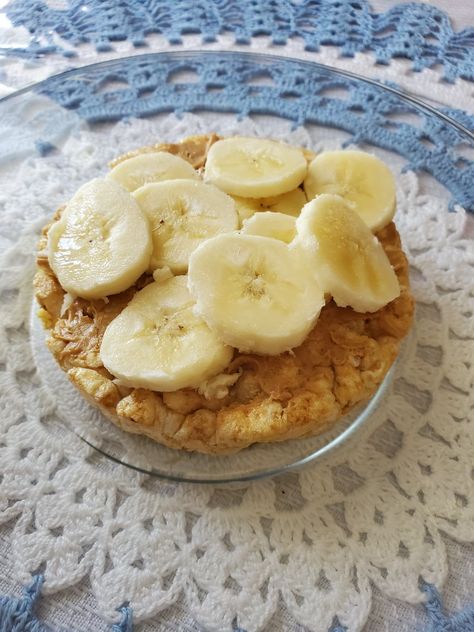 Rice Cakes, Healthy Desserts, Food Hacks, Camembert Cheese, Meal Planning, Peanut Butter, Oatmeal, Healthy Snacks, Rice