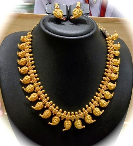 Mango Design Necklace Styles At Life Mango Mala Jewellery, Elegant Gold Necklace, Mango Necklace, Mala Jewelry, Gold Necklace Indian, Gold Necklace Indian Bridal Jewelry, Gold Wedding Jewelry, Wedding Jewellery Collection, Gold Bride Jewelry