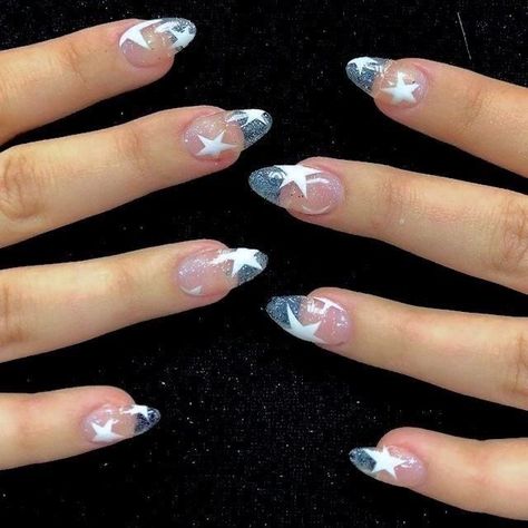 Simple Bday Nails, Nails Astetics, Taylor Swift Themed Nails, Acotar Nails, Easy Nail Art Tutorial, Taylor Swift Nails, Midnights Taylor Swift, Watching Fireworks, Midnights Taylor