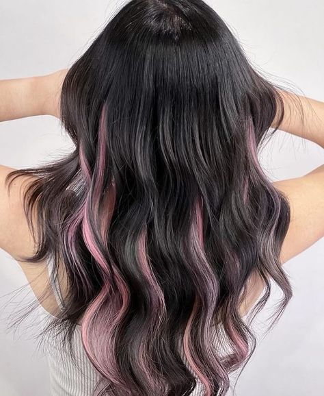 Bubblegum Pink Peekaboo Hair, Black Hair Pink Peekaboo, Pink Black Hair Color, Peek A Boo Balayage, Dark Peekaboo Hair, Black Pink Hair Color, Honey Hair Highlights, Pink Hair Peekaboo, Peek A Boo Hair Color For Brunettes