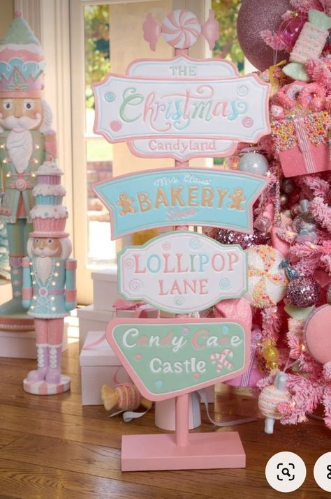 Candyland Xmas Tree, Land Of The Sweets Decorations, Santa’s Sweet Shop, Candyland Holiday Decorations, Winter Candyland Theme, Christmas Pastel Colors, Winter Candy Land Christmas Decorations, Pink Candyland Christmas, Sugarplum Christmas Decor