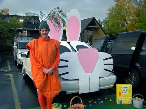 Trunk or Treat idea Easter Trunk Or Treat, Bunny Trunk Or Treat Ideas, Easter Trunk Or Treat Ideas, Trunk Decor, Golf Cart Decorations, Car Hop, Easter 2023, Easter Chicken, Easter Hunt