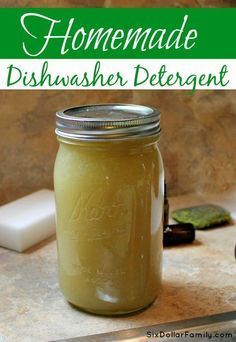 Tired of spending so much money on dishes? This homemade dishwasher detergent is cheaper, healthier for your family and works even better! You'll never buy store bought again! Diy Dishwasher Soap, Homemade Dishwasher Soap, Diy Dishwasher Detergent, Homemade Dishwasher Detergent, Diy Detergent, Savon Diy, Homemade Cleaning Supplies, Diy Cleaning Products Recipes, Homemade Diy