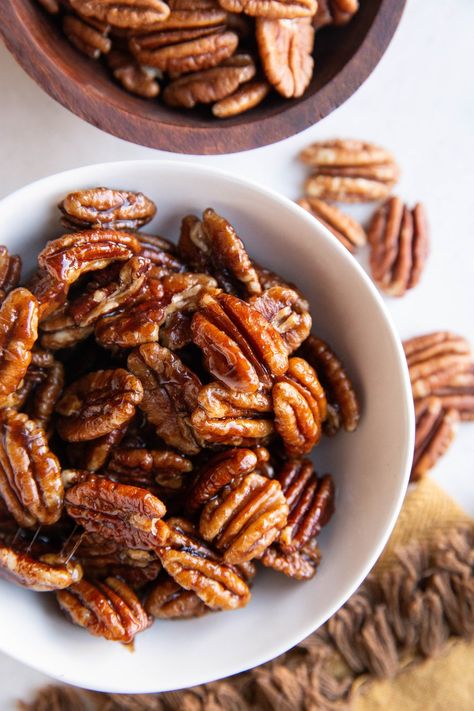 An easy Candied Pecans recipe sweetened with pure maple syrup. Lower sugar and quick and easy to make. Maple Candy Recipe, Candied Pecans Easy, Easy Candied Pecans, Candied Pecans Recipe, Date Syrup, Maple Candy, Easy Candy Recipes, Nut Recipes, Pecan Pie Recipe