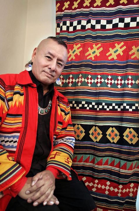 Son of a Seminole founding father and grandson of famed Seminole Indian Dollmaker Minnie Doctor rescues Tribal art -    Larry Mike Osceola01 Seminole Patchwork Patterns, Seminole Art, Seminole Tribe, Seminole Patchwork, Seminole Indians, Southwest Quilts, Faith Ringgold, Patchwork Inspiration, First Peoples