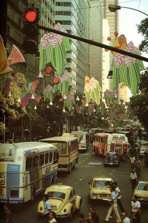 N/A Vintage Brazil Aesthetic, Brazilian Carnival, Brazil Culture, Brazil Carnival, Caribbean Carnival, Rio Carnival, Bossa Nova, Photos Ideas, Metropolis