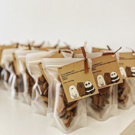 Cookies Goodies Packaging, Cookies Packaging Ideas Creative Diy, Small Cookies Packaging, Mini Cookie Packaging, Brownies Bites Packaging, Cookies Packing Ideas, Cookies Aesthetic Packaging, Cookies Packaging Ideas Creative, Mini Cookies Packaging