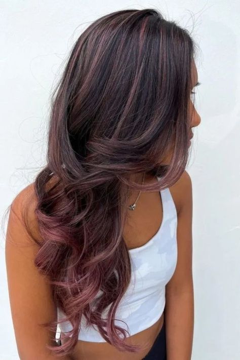 Gold Rose Highlights In Black Hair Black Hair Pink Highlights, Highlights In Black Hair, Rose Gold Hair Balayage, Rose Highlights, Rose Gold Hair Brunette, Pink Hair Highlights, Rose Pink Hair, Pink And Black Hair, Beige Hair