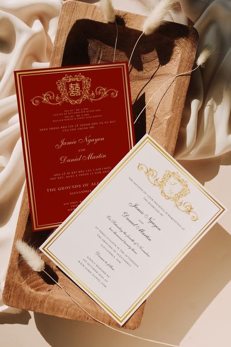 This red, white and gold Chinese wedding invitation template is bilingual, with Chinese and English text, and features a gold foil wedding crest surrounded by a gold rectangular frame. It's easy to edit in Canva, and comes as an instant download for printable use. Thai Wedding Invitation, Vietnamese Wedding Invitation, Wedding Invitations Vietnamese, Taiwanese Wedding, Wedding Invitations Chinese, Asian Wedding Invitations, Chinese Wedding Invitation, Bilingual Wedding, Chinese Wedding Decor