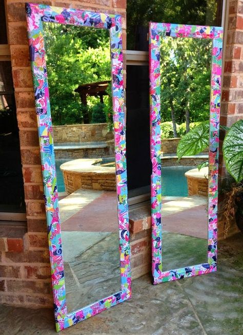 Dorm Sweet Dorm, Dorm Room Inspiration, Furniture Painting, Diy Mirror, Crafty Craft, Crafty Diy, Craft Time, Apartment Ideas, Cute Crafts