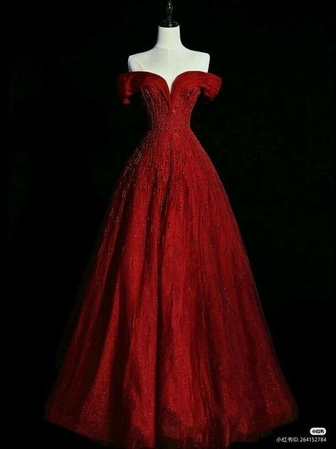 Red Princess Dress Fairytale, Princess Dress Design, Red Princess Dress, Satin Dresses Casual, Princess Dress Fairytale, Red Princess, Womens Floral Dress, Fantasy Dress, Tulle Prom Dress